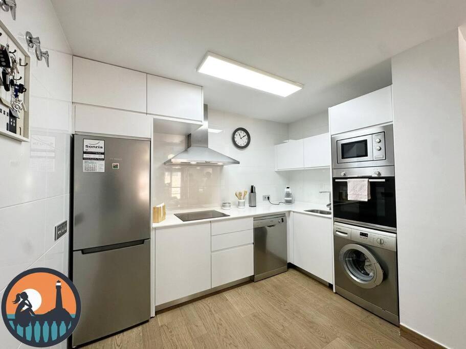 Cala Currican By Bossh! Apartments Чипиона Экстерьер фото